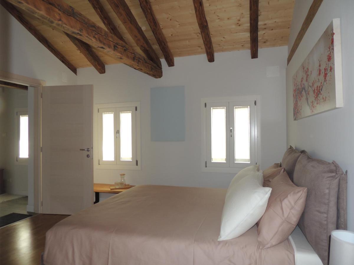 Ginkgo Guest House Ronchis Buitenkant foto